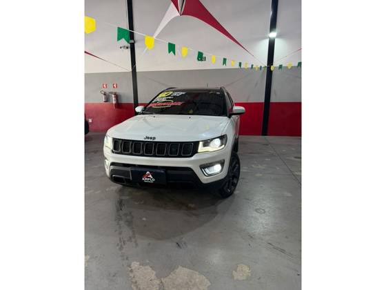 JEEP COMPASS 2.0 16V DIESEL S 4X4 AUTOMÁTICO JEEP COMPASS 2.0 16V DIESEL S 4X4 AUTOMÁTICO